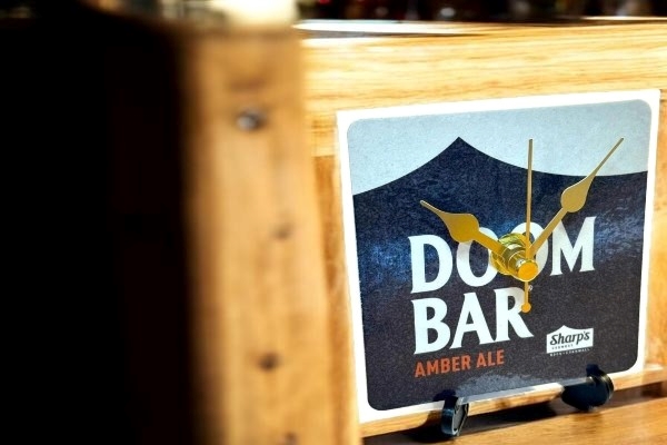 Ale & Bitter Beer Mat Clocks 
