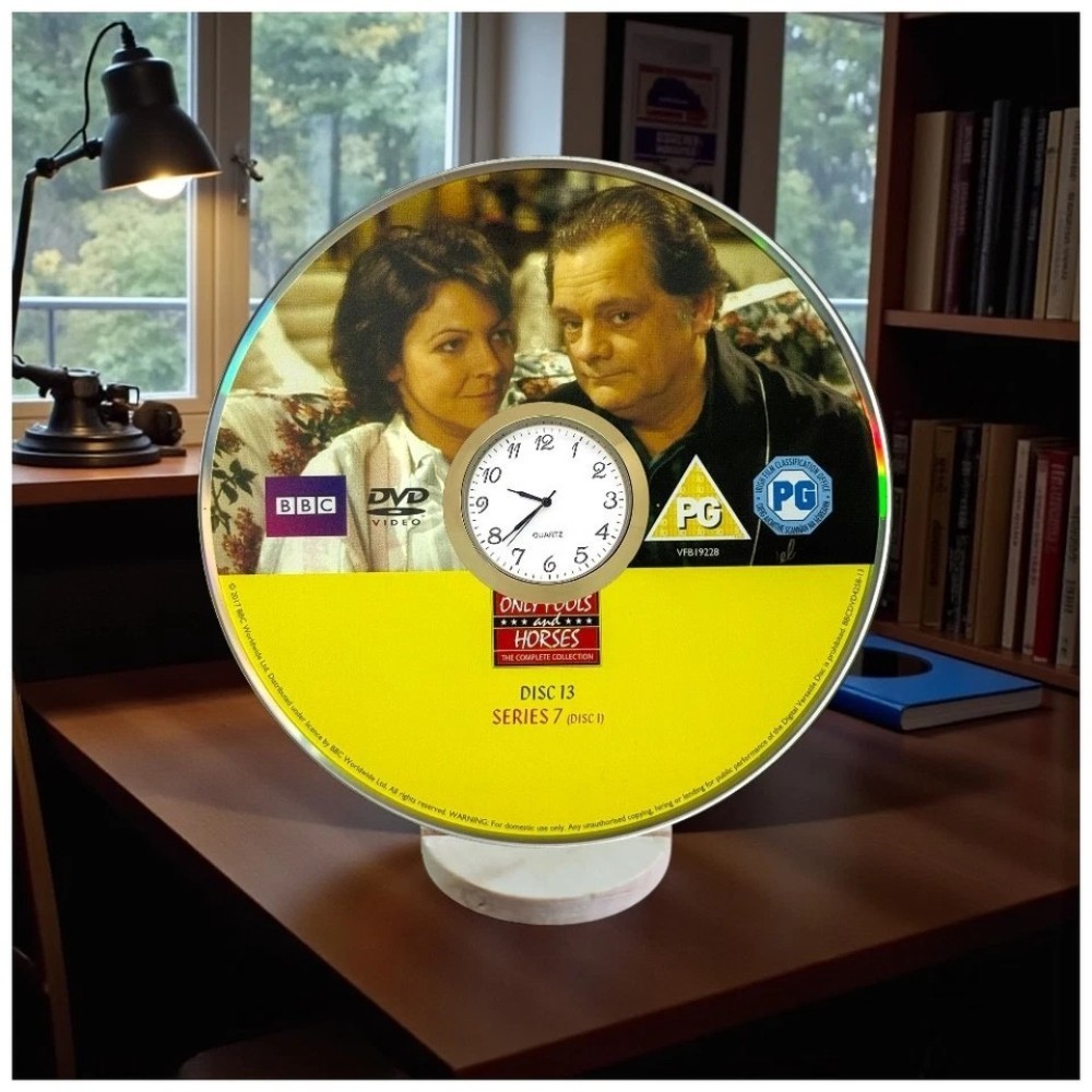 Only Fools And Horses Novelty Desktop DVD Clock With Fixed Gold Insert - Image 10