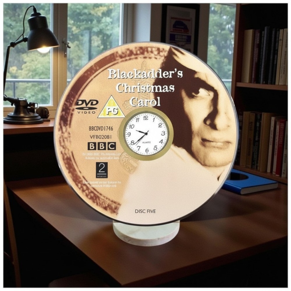 Blackadder Novelty Desktop DVD Clock With Fixed Gold Insert - Image 5