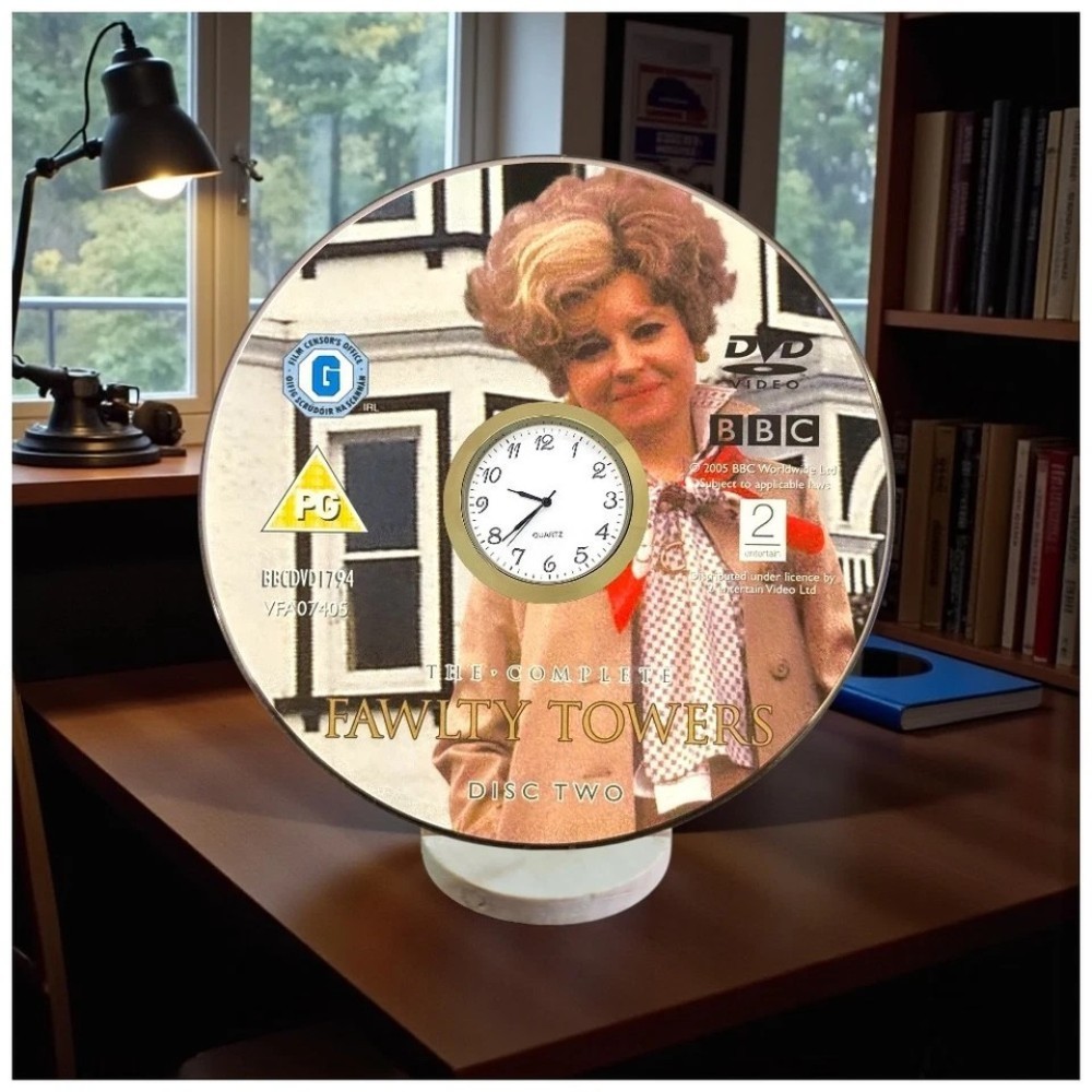 Fawlty Towers Novelty Desktop DVD Clock With Fixed Gold Insert - Image 2