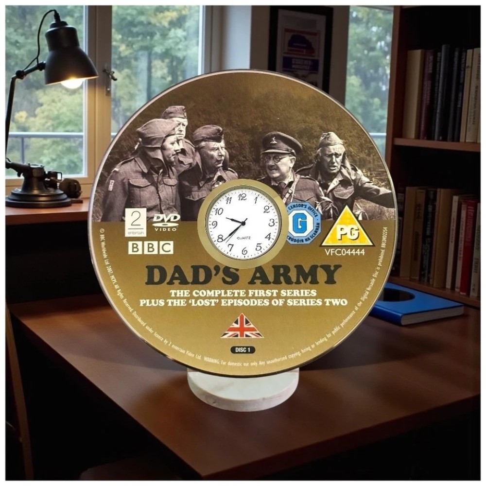 Dad's Army Novelty Desktop DVD Clock With Fixed Gold Insert - Image 2