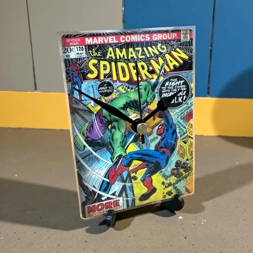 Handmade Mini Marvel Spider-Man Comic Clock with Desktop Stand & Battery #1