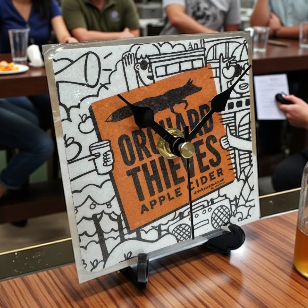 Novelty Beer Mat Clocks With Display Stand – Orchard Thieves Cider 01