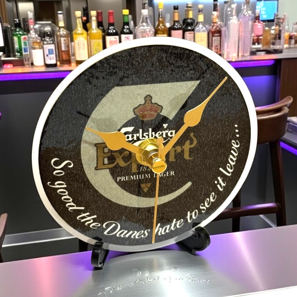 Novelty Beer Mat Clocks With Display Stand – Carlsberg 05
