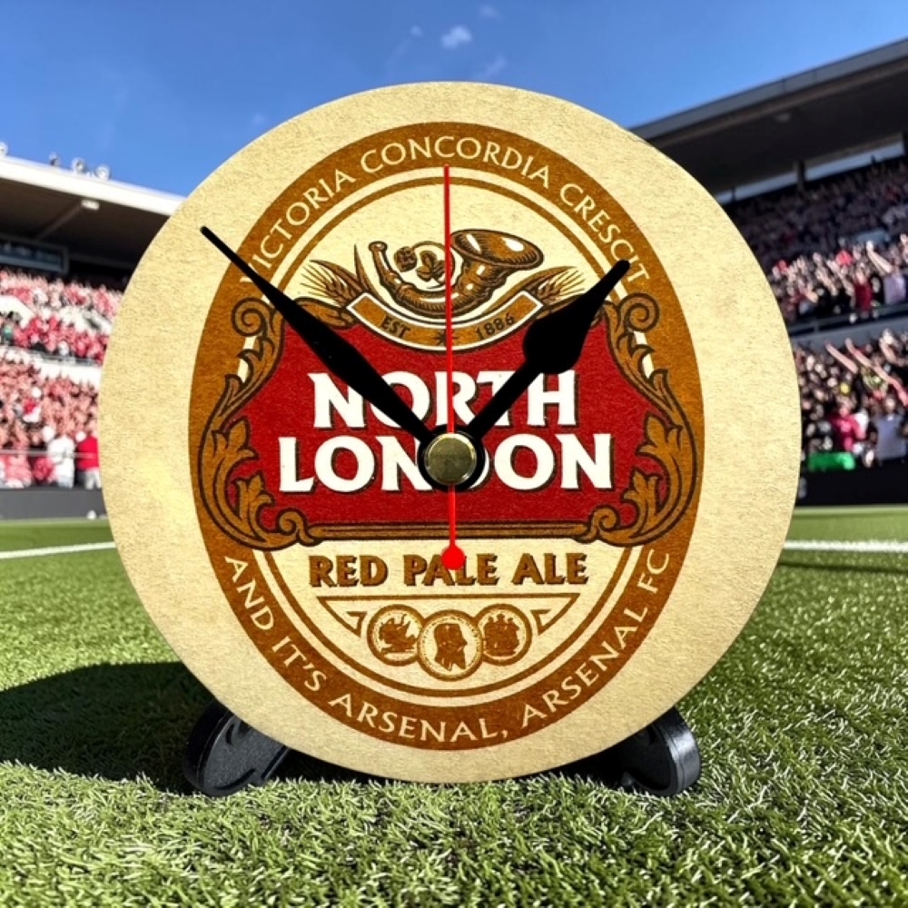 Arsenal Novelty Upcycled Beer Mat Clocks With Display Stand – North London