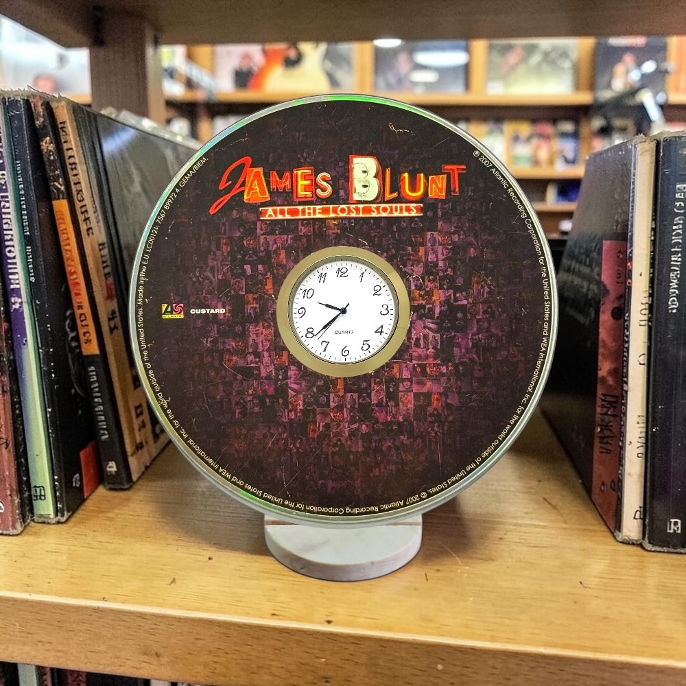 James Blunt Novelty Desktop CD Clock With Fixed Gold Insert