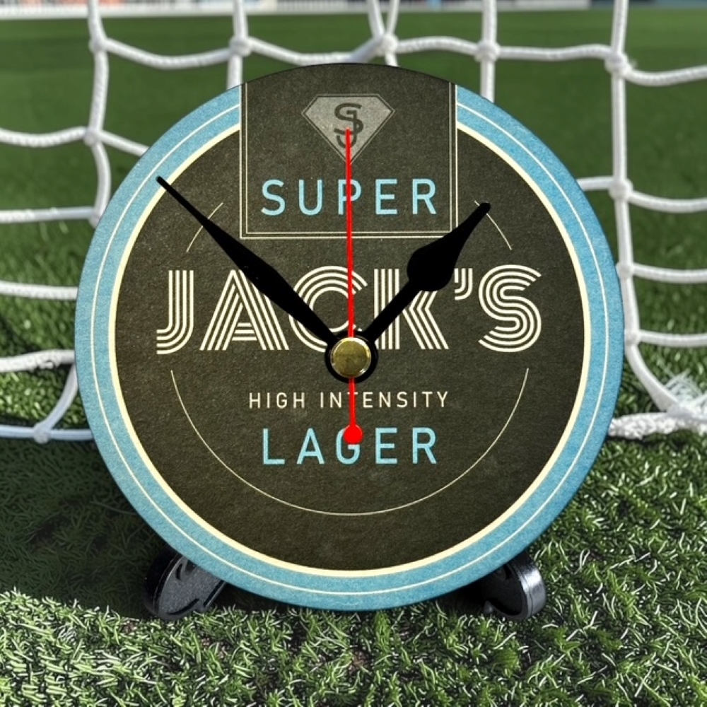 Manchester City Novelty Upcycled Beer Mat Clocks With Display Stand – Super Jack