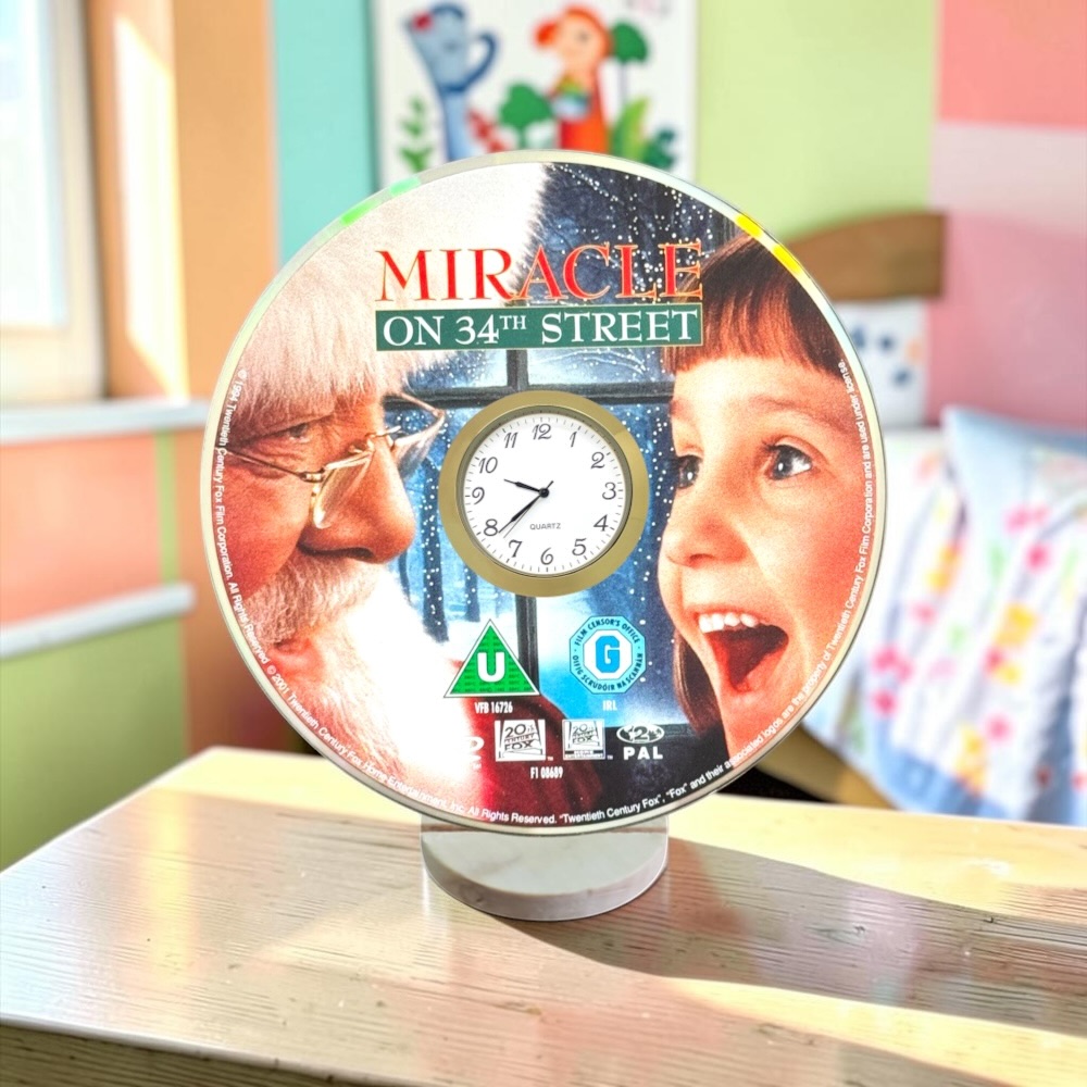 Novelty Desktop Uncycled DVD Clock With Fixed Gold Insert - Miracle On 34th Street