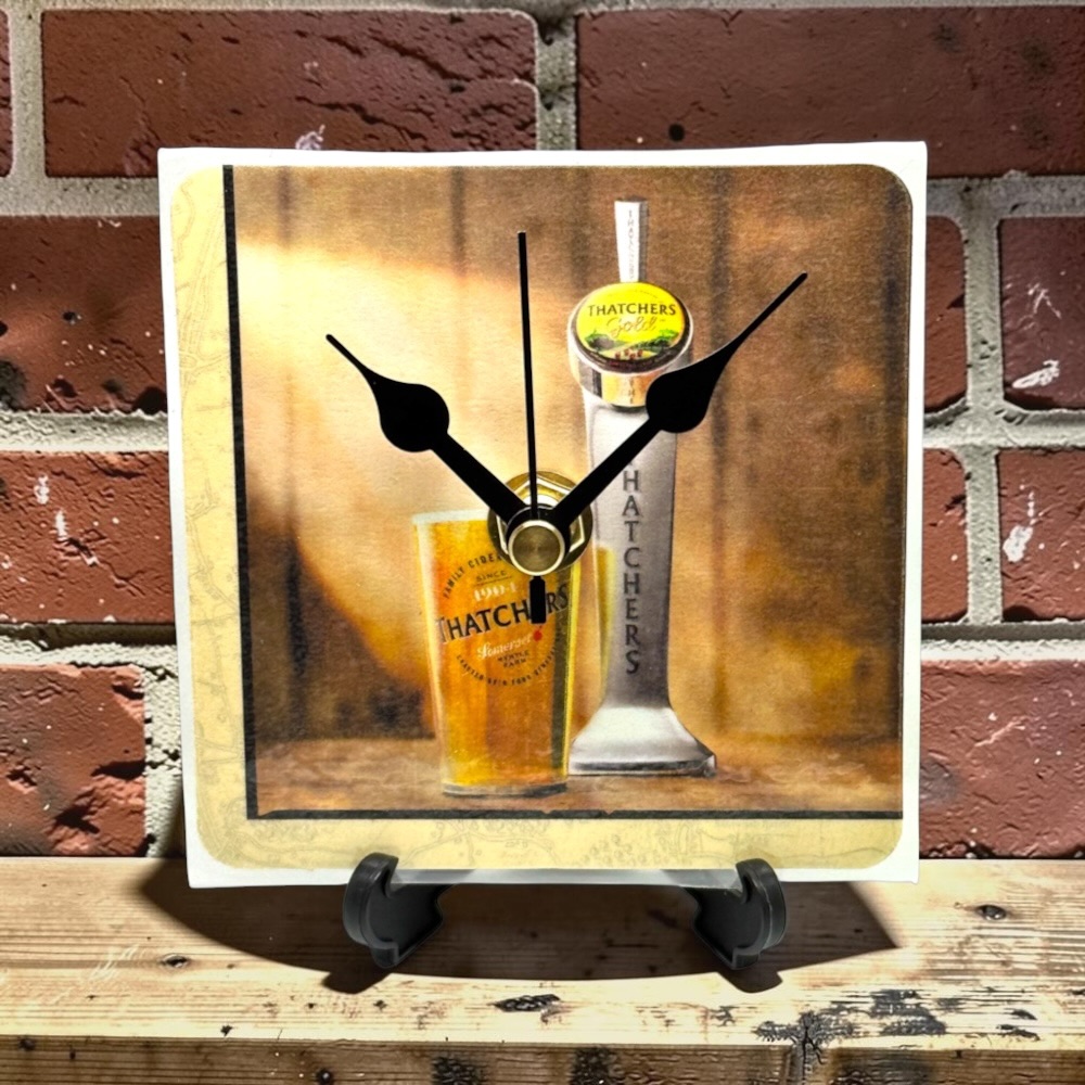 Novelty Beer Mat Clocks With Display Stand – Thatchers Gold 01